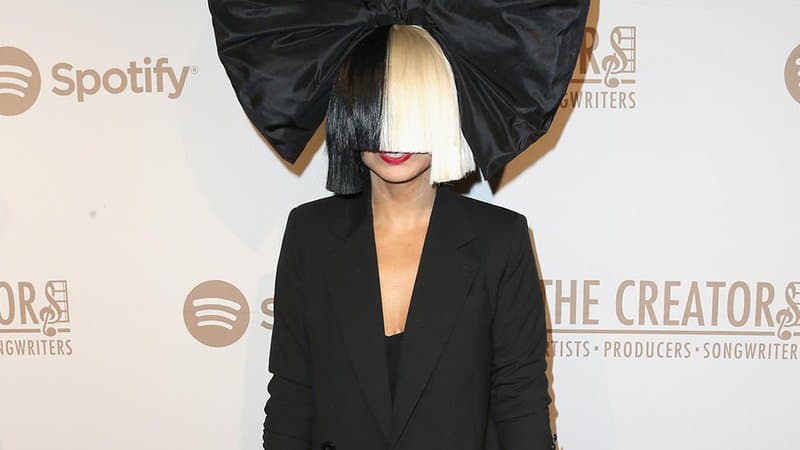 La chanteuse Sia sort son premier film, “Music”, inspiré par “Intouchables”