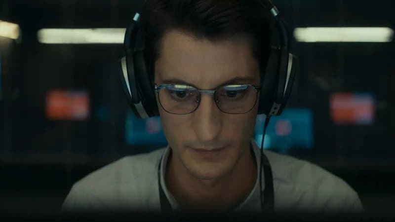 Après “OSS 117 3” cet été, Pierre Niney de retour dans deux rôles sombres à la rentrée