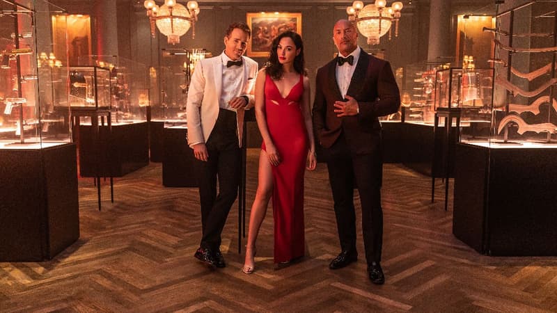 “Red Notice”: une bande-annonce explosive avec Dwayne Johnson, Ryan Reynolds et Gal Gadot