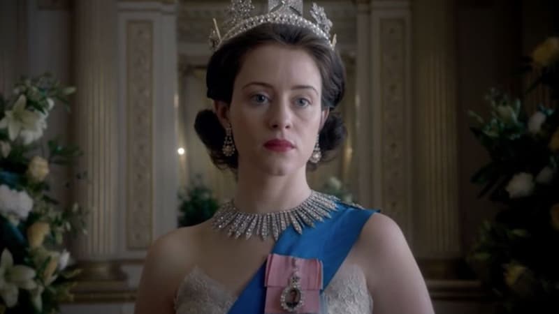 “The Crown”: Claire Foy confie avoir été très gênée par le succès mondial de la série