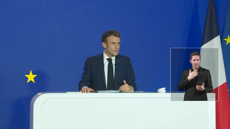 “Responsabiliser les plateformes”: Emmanuel Macron précise ses projets contre la haine en ligne