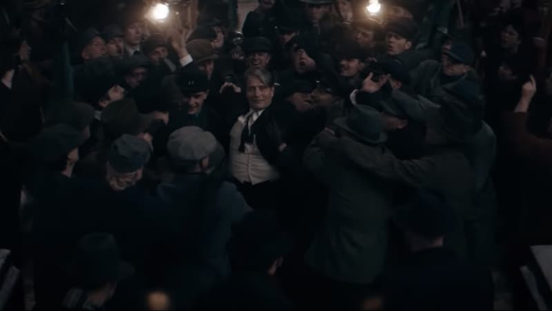 Les Animaux Fantastiques: premier aperçu de Mads Mikkelsen en Grindelwald, à la place de Johnny Depp