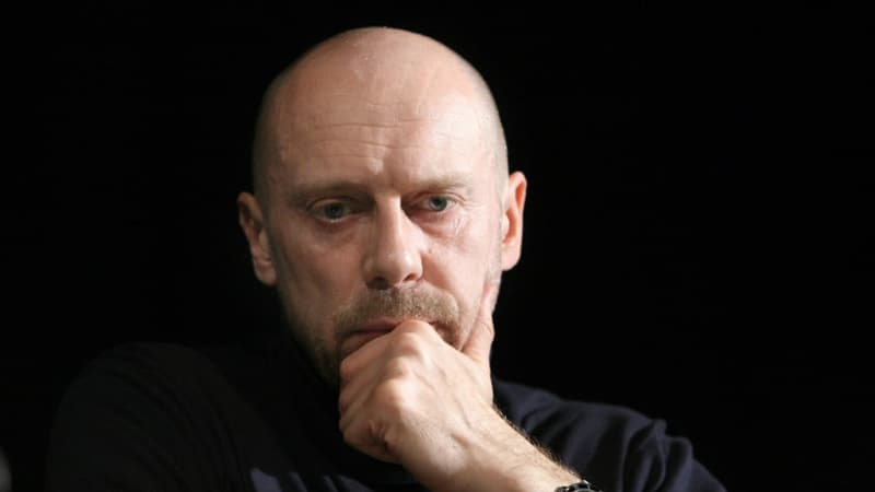 Spotify supprime les podcasts du militant d’extrême droite Alain Soral