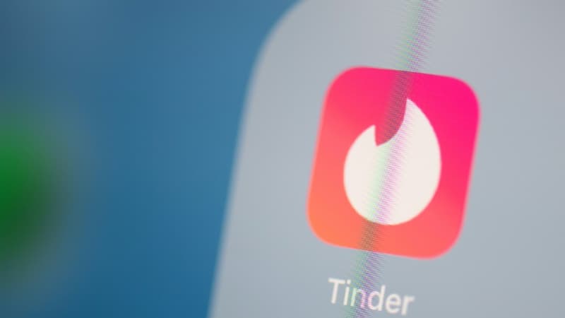 États-Unis: les utilisateurs de Tinder pourront vérifier le casier judiciaire de leurs “matchs”