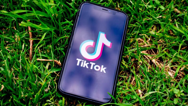 Etats-Unis: un cadre du gendarme des télécoms veut bannir l’appli TikTok des smartphones
