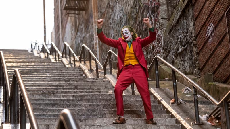 “Joker”: Todd Phillips officialise la préparation d’une suite avec Joaquin Phoenix