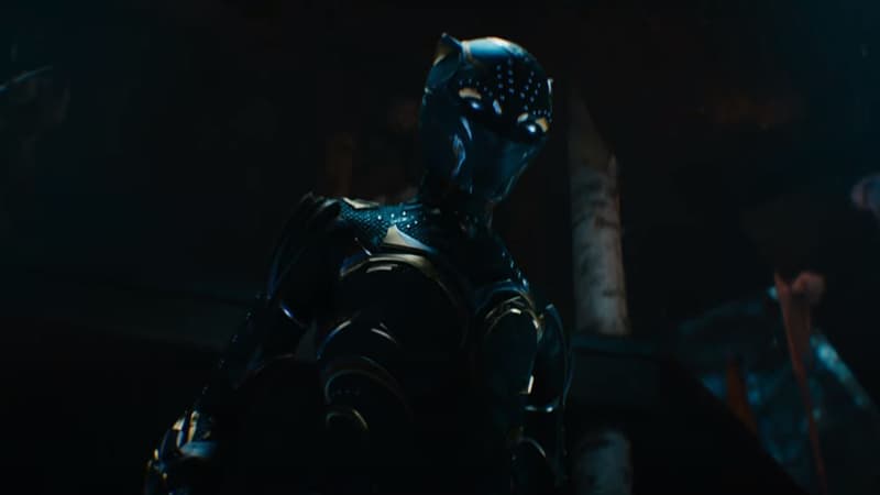 “Wakanda Forever”: un personnage-mystère endosse le costume de Black Panther dans un nouveau trailer