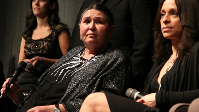 Mort de Sacheen Littlefeather, l’actrice amérindienne qui a refusé un Oscar au nom de Marlon Brando