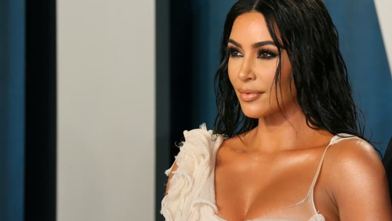 “J’aime me lancer des défis”: Kim Kardashian se confie sur son rôle dans “American Horror Story”