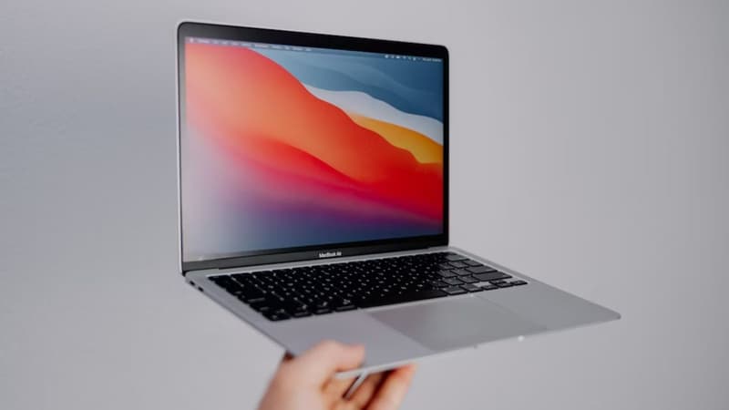 C-est-le-moment-parfait-pour-profiter-de-200-d-economie-sur-le-MacBook-Air-M1-1679979