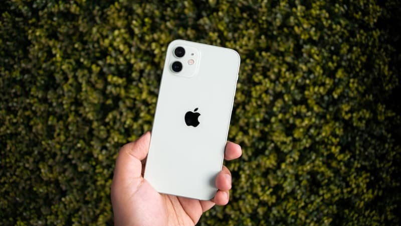 L’iPhone 12 d’Apple est à prix cassé : les soldes d’été n’y sont pas pour rien