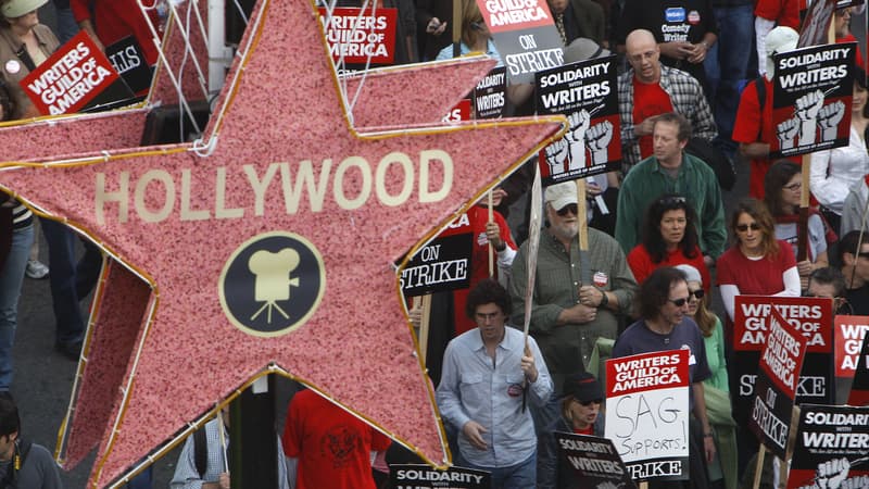 Grève à Hollywood: après cinq mois d’arrêt, les scénaristes peuvent reprendre le travail ce mercredi