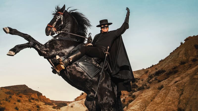 La série “Zorro” avec Jean Dujardin sera diffusée “plus tard cette année”