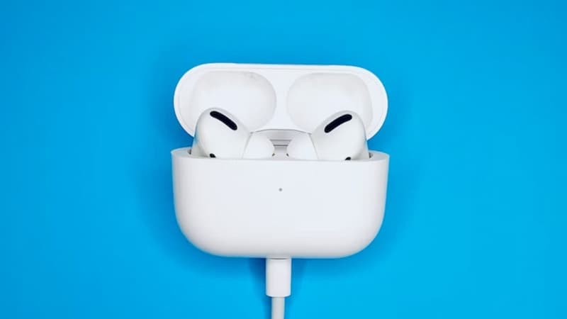 Les-AirPods-Pro-2-d-Apple-sont-proposes-a-prix-brade-sur-ce-site-specialise-1689963