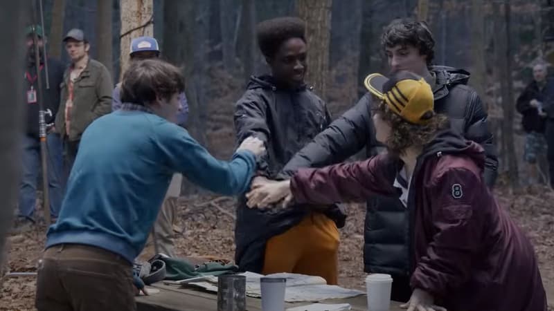 “Stranger Things”: des premières images dans les coulisses de la 5e et ultime saison de la série