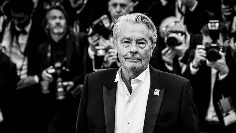 DIRECT. Mort d’Alain Delon: l’acteur “s’est éteint sereinement dans sa maison de Douchy”