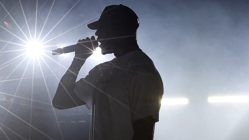 Le-rappeur-Booba-lors-d-un-concert-aux-Francofolies-de-La-Rochelle-Charente-Maritime-le-15-juillet-2022-1669511