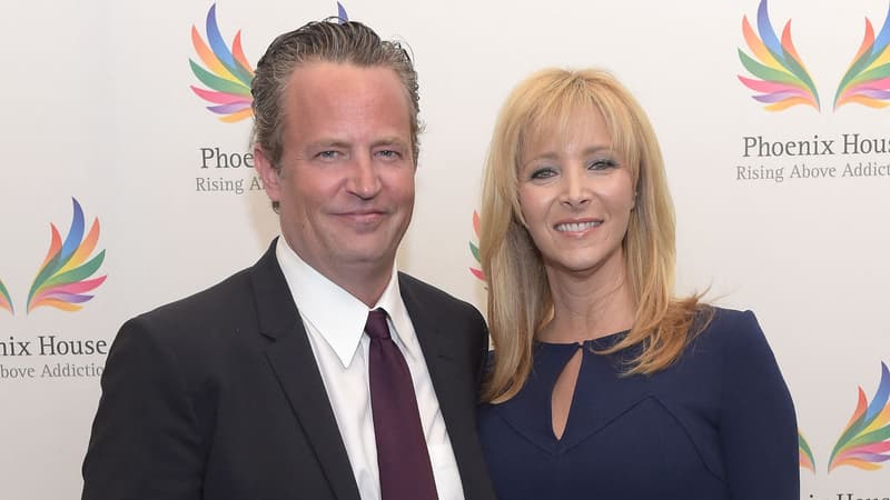 “Friends”: Lisa Kudrow a retrouvé un mot laissé par Matthew Perry dans un cadeau