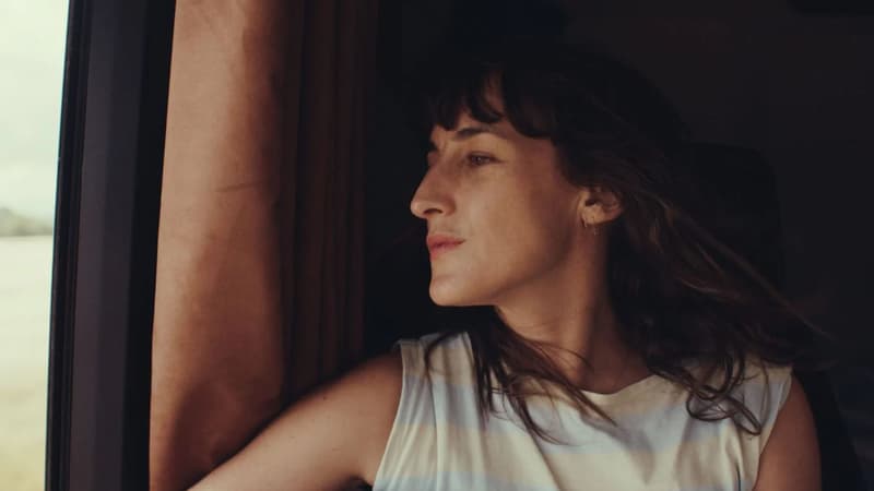 Juliette-Armanet-dans-le-film-Partir-un-jour-presente-en-ouverture-du-Festival-de-Cannes-2025-2078778