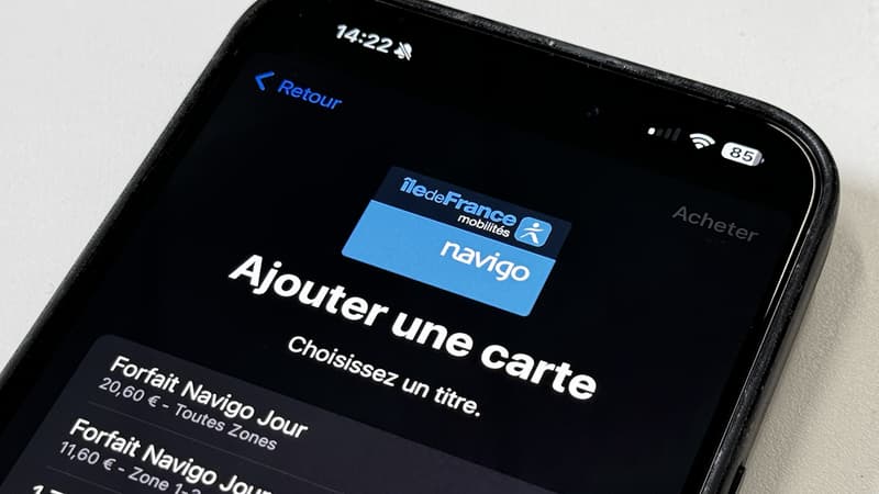 Le-passe-Navigo-sur-un-iPhone-15-Pro-1867397