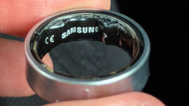 Batterie-gonflee-Samsung-Galaxy-Ring-2146847