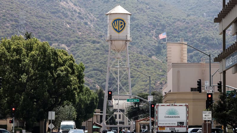 Warner-Bros-2156981