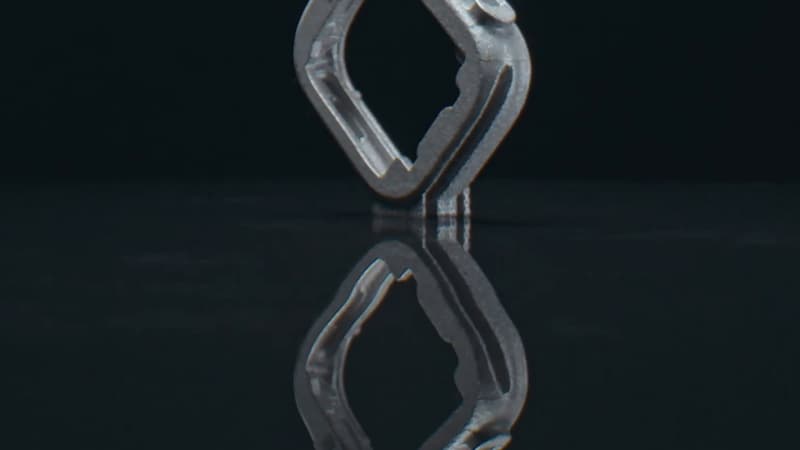 Apple produit certaines de ses Watch grâce à un processus d’impression 3D emprunté à la fabrication d’équipements médicaux, une petite révolution technique et écologique