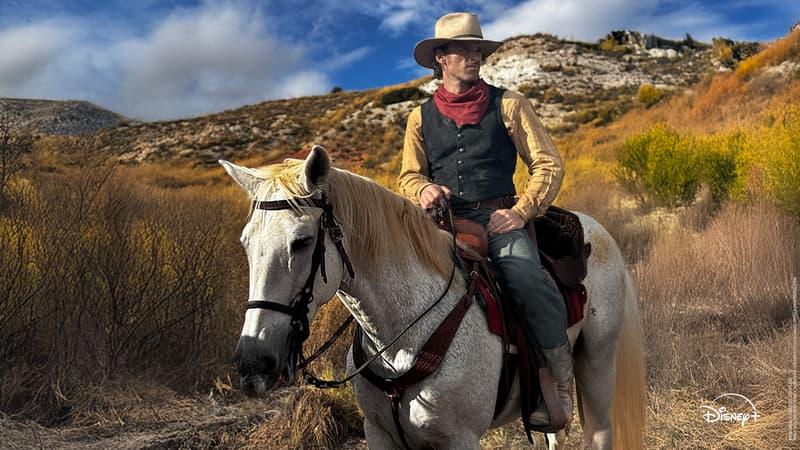Première image d’Alban Lenoir en Lucky Luke dans la série de Disney+