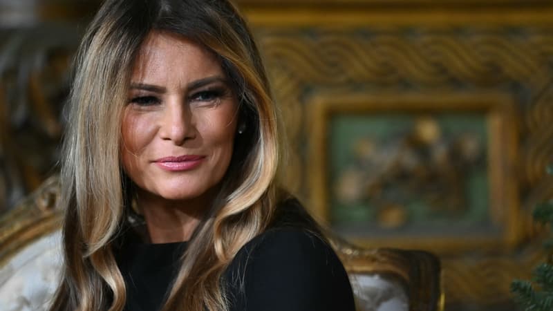 La-Premiere-dame-Melania-Trump-depuis-le-club-Mar-a-Lago-a-Palm-Beach-en-Floride-le-24-decembre-2025-2224435