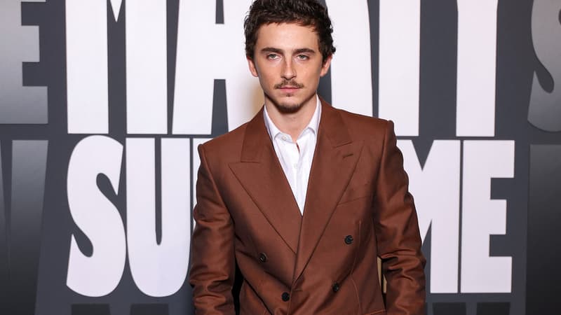 “Je sais qu’on vous a bien fait payer”: à l’avant-première de “Marty Supreme”, Timothée Chalamet critique le prix des billets