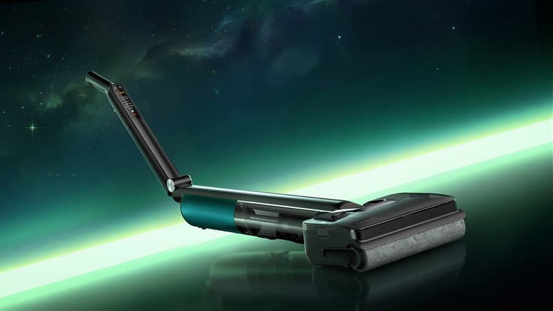 Tineco n’arrête jamais d’innover avec son nouvel aspirateur laveur pliable à 180°