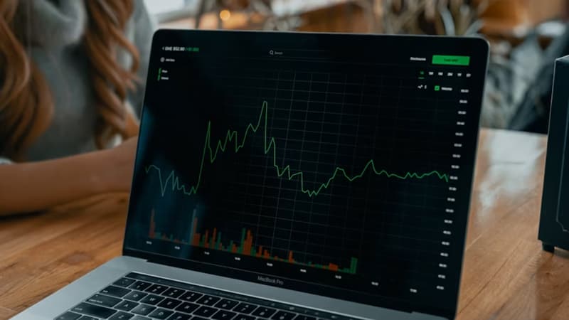 Avec plus de 9000 avis, la plateforme d’investissement IG fait l’unanimité chez les apprentis comme les pros
