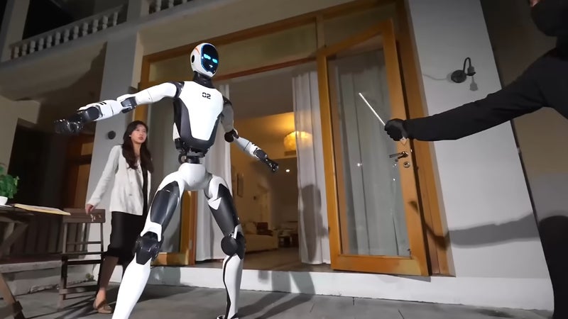 Il est supposé être la “légende du kung fu” et un “garde du corps”: avec son nouveau robot H2-X, le géant chinois Unitree fait beaucoup de promesses, qui posent autant de questions