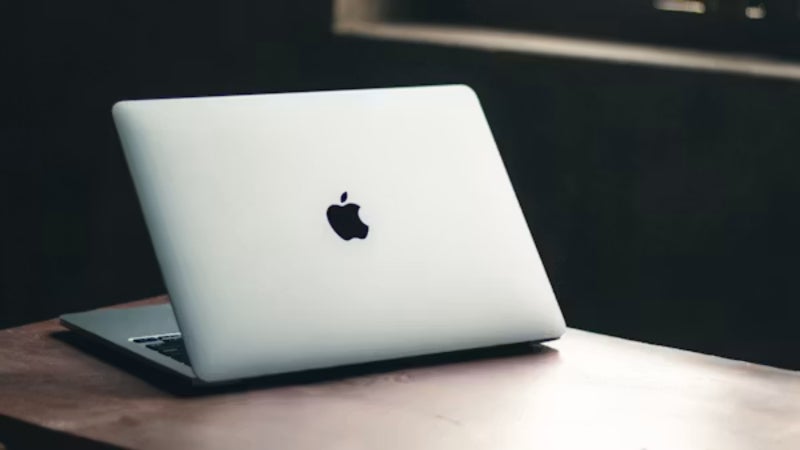 Digne d’un Black Friday, Amazon enflamme internet avec ce MacBook à moins de 450 euros